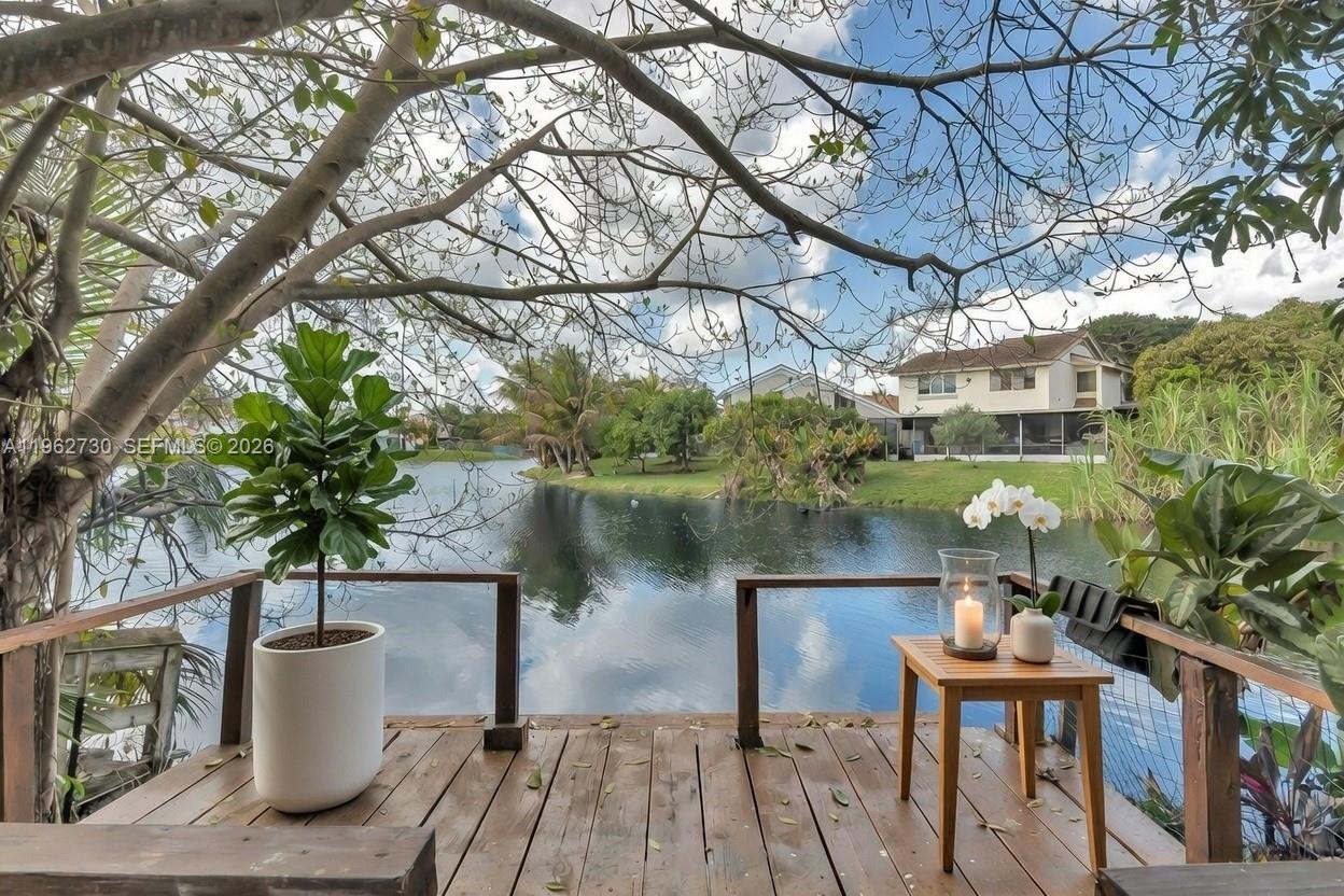 4011 SW 82nd Ter Davie, FL 33328