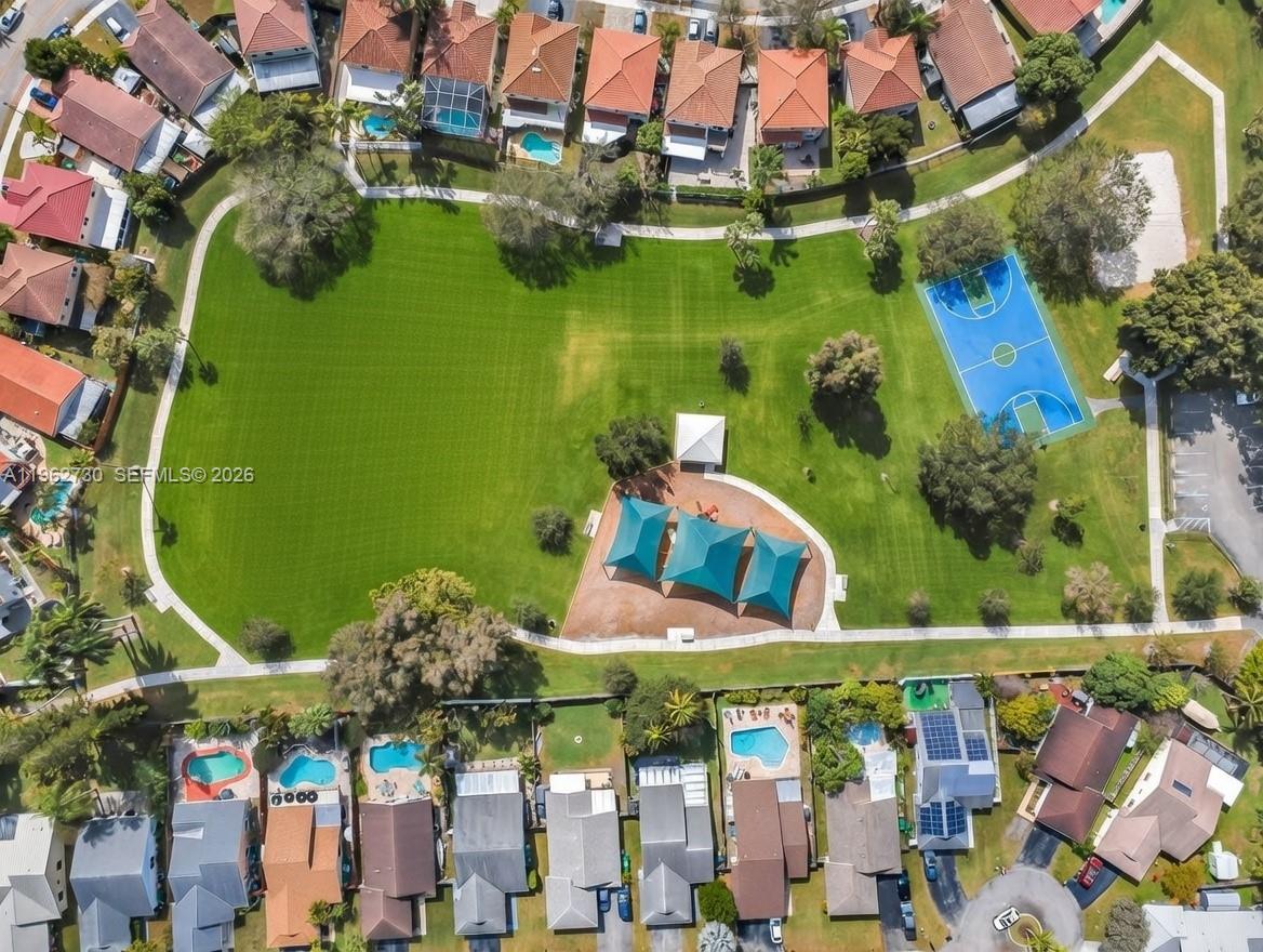 4011 SW 82nd Ter Davie, FL 33328