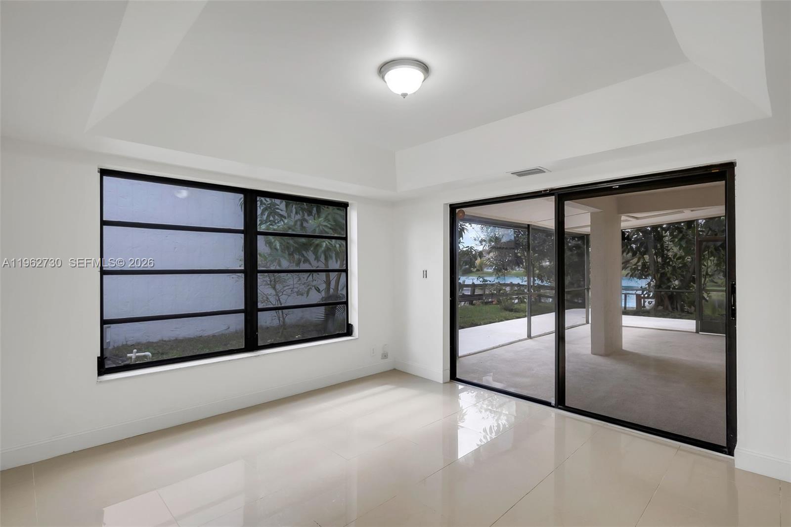 4011 SW 82nd Ter Davie, FL 33328