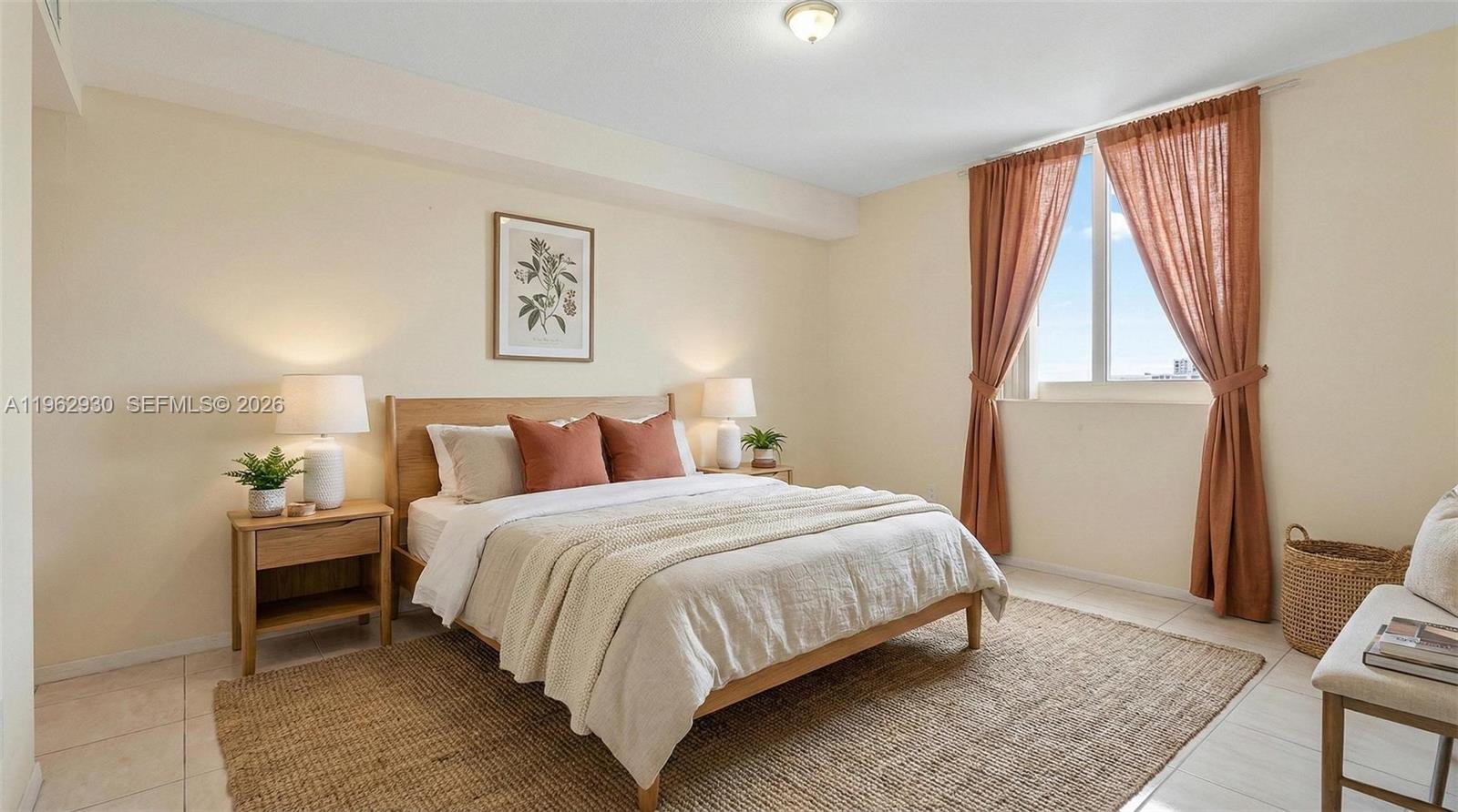 image 1800 Biscayne Plaza1