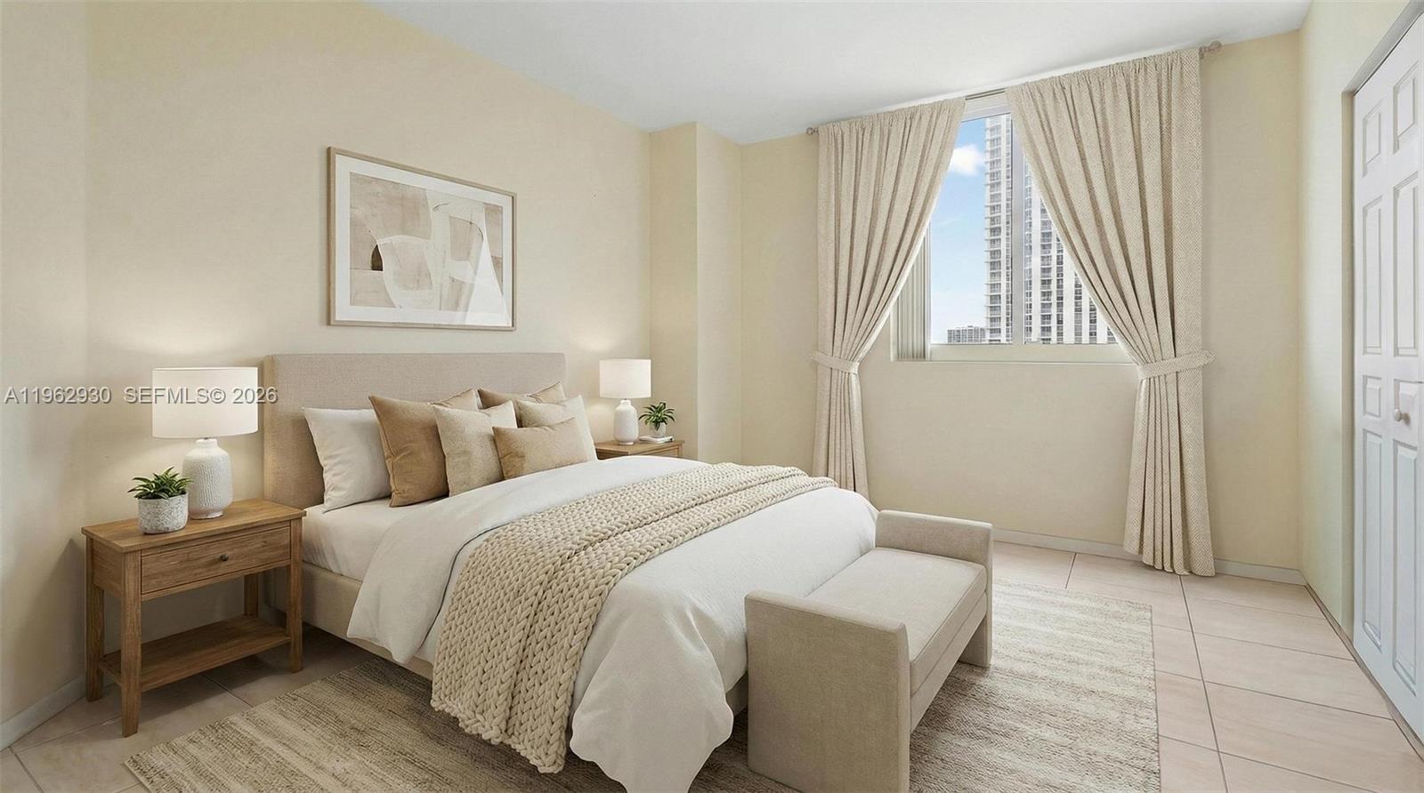 image 1800 Biscayne Plaza3