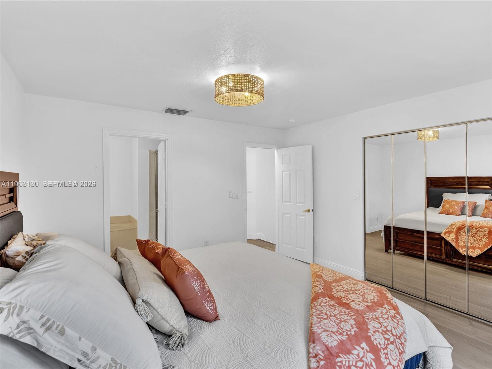 2237 NW 171st Ter Pembroke Pines, FL 33028