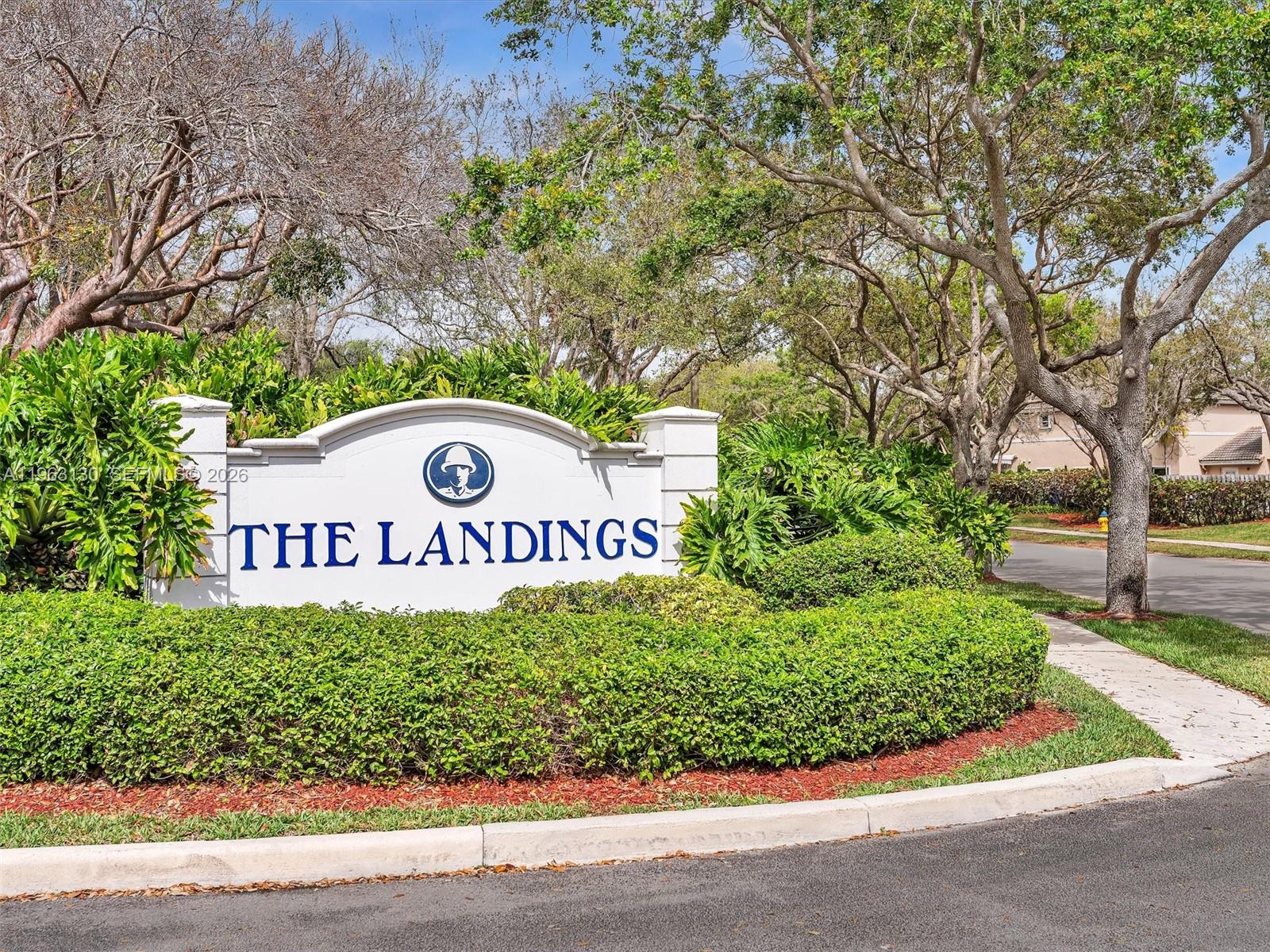 2237 NW 171st Ter Pembroke Pines, FL 33028