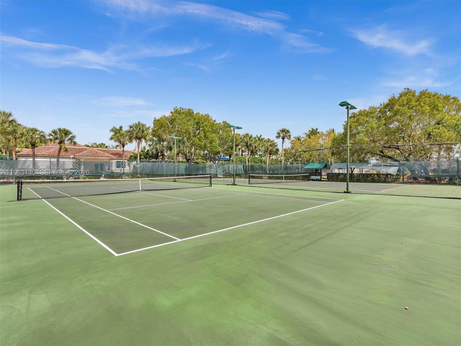 2237 NW 171st Ter Pembroke Pines, FL 33028