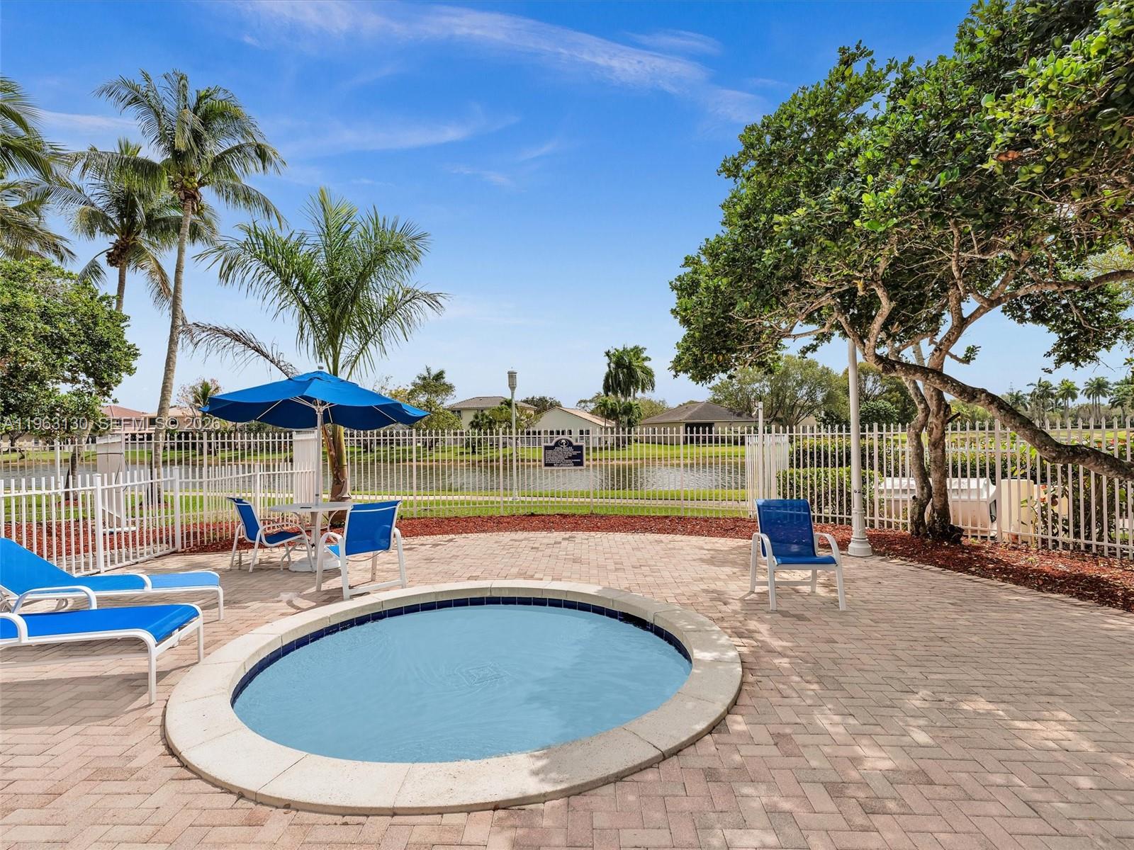 2237 NW 171st Ter Pembroke Pines, FL 33028