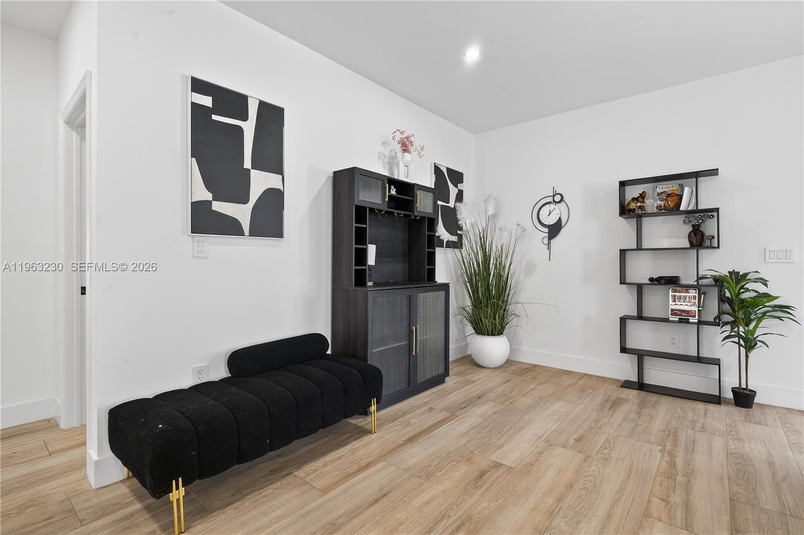 913 NE 15th St Fort Lauderdale, FL 33304