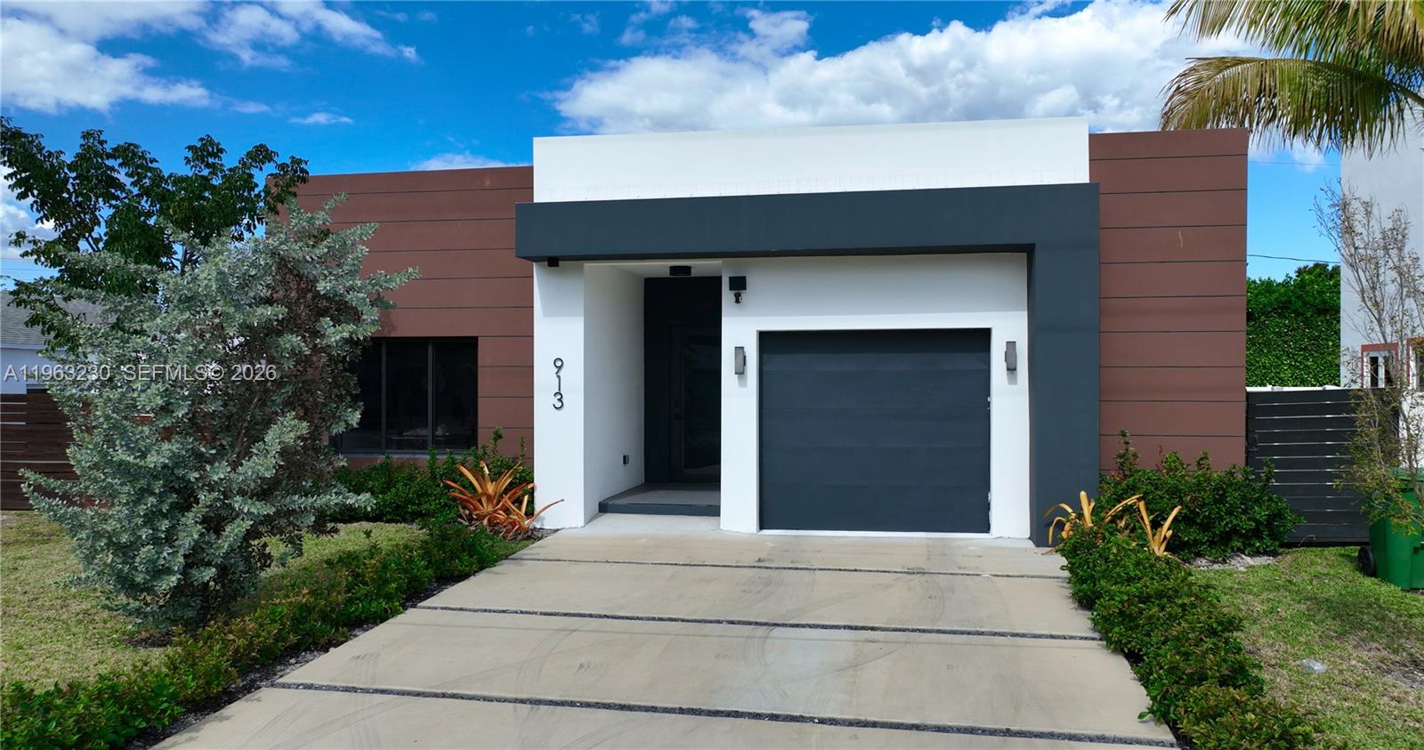 913 NE 15th St Fort Lauderdale, FL 33304