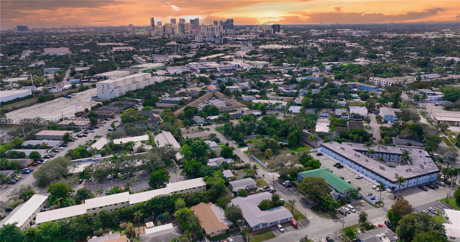 913 NE 15th St Fort Lauderdale, FL 33304