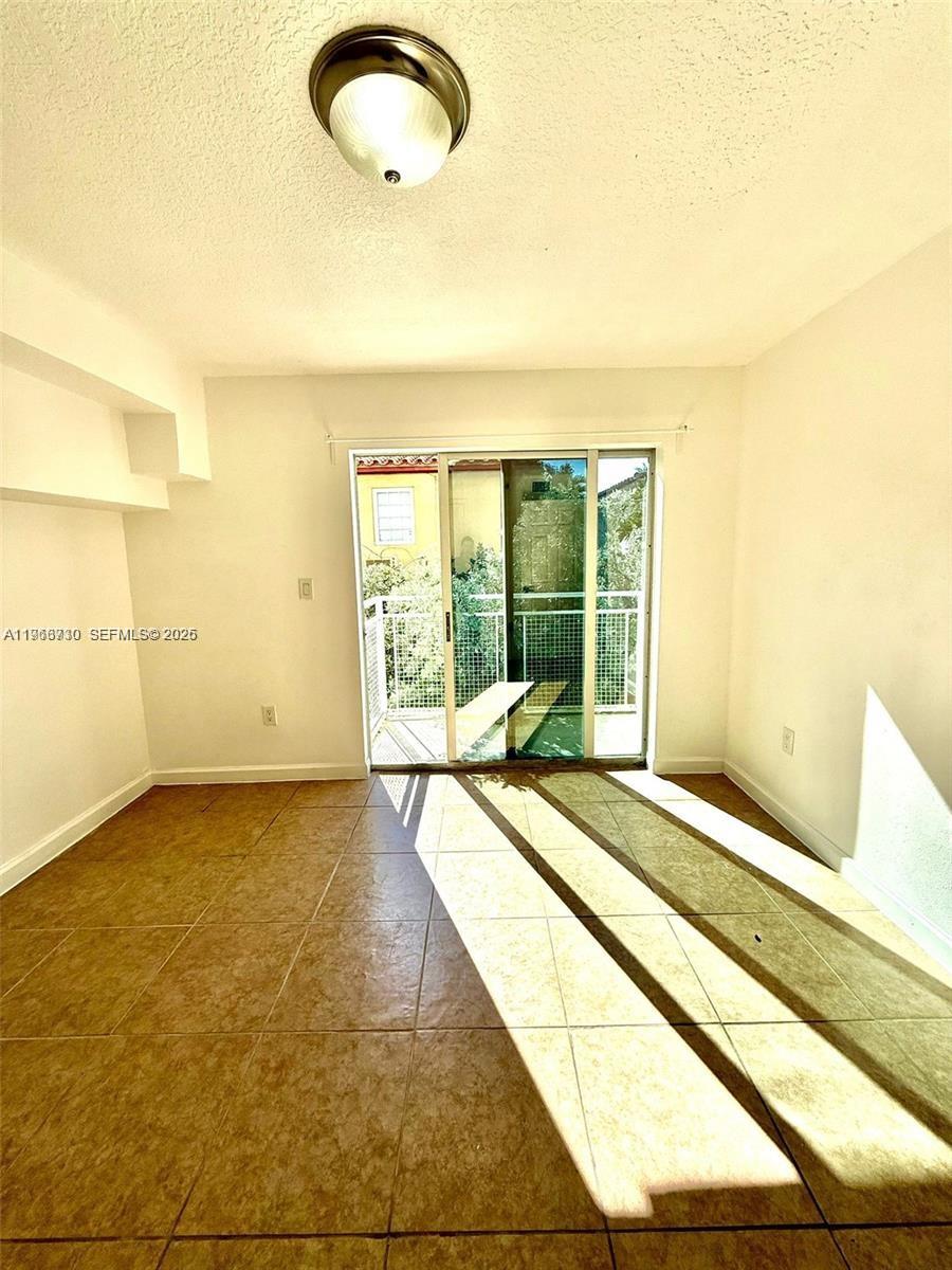 630 85th St #107 Miami Beach, FL 33141