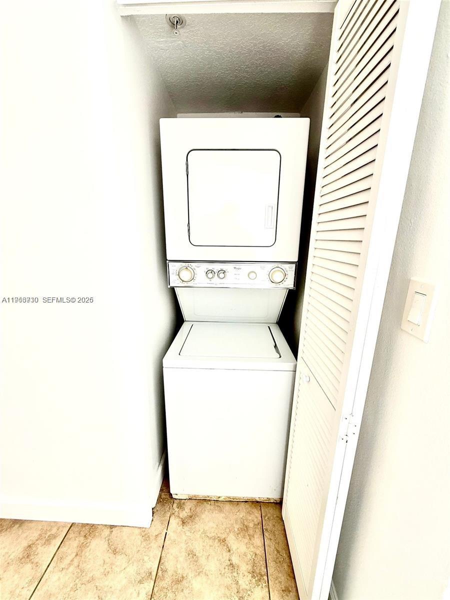 630 85th St #107 Miami Beach, FL 33141