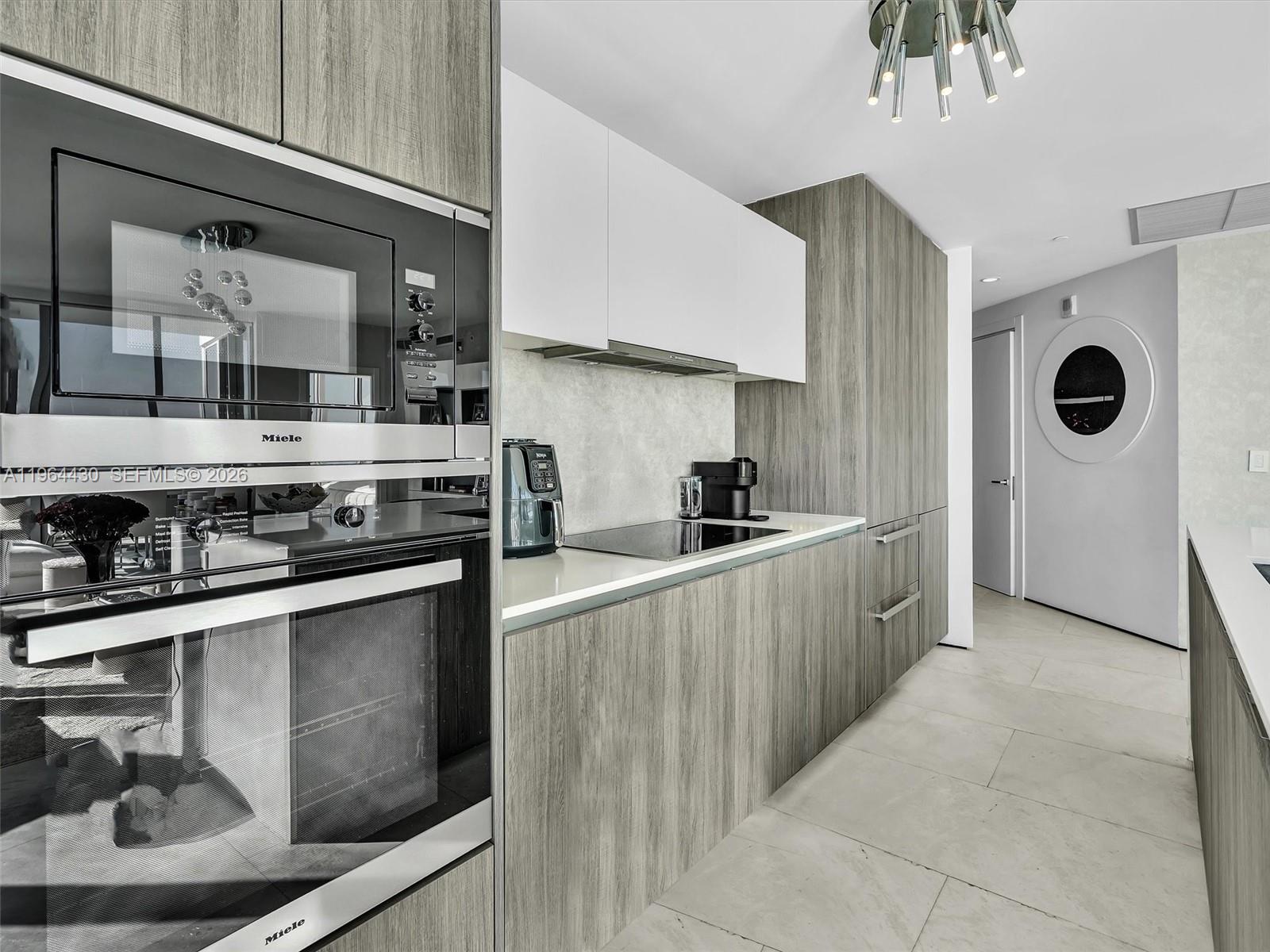 2900 NE 7th Ave #3307 Miami, FL 33137