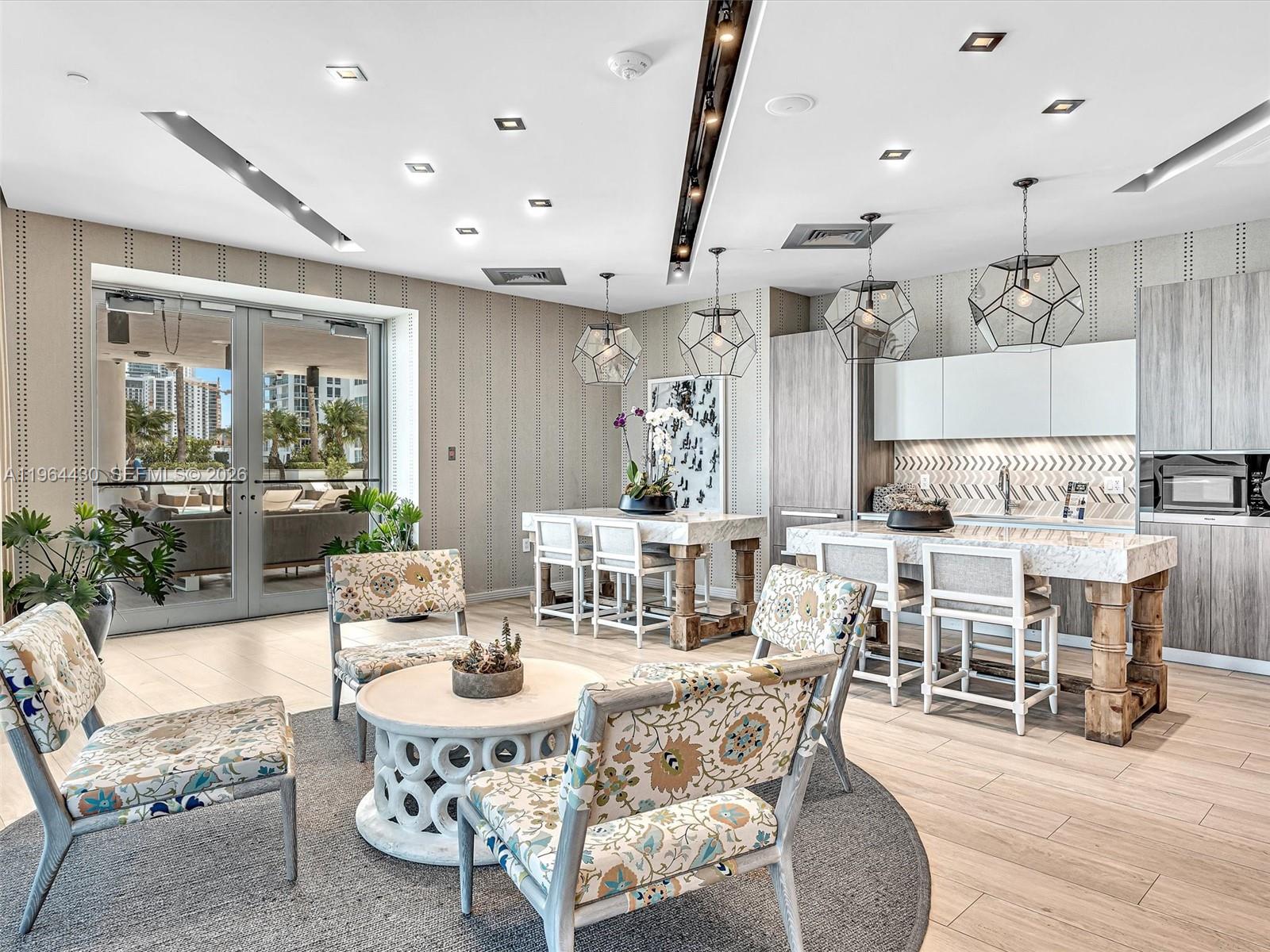 2900 NE 7th Ave #3307 Miami, FL 33137