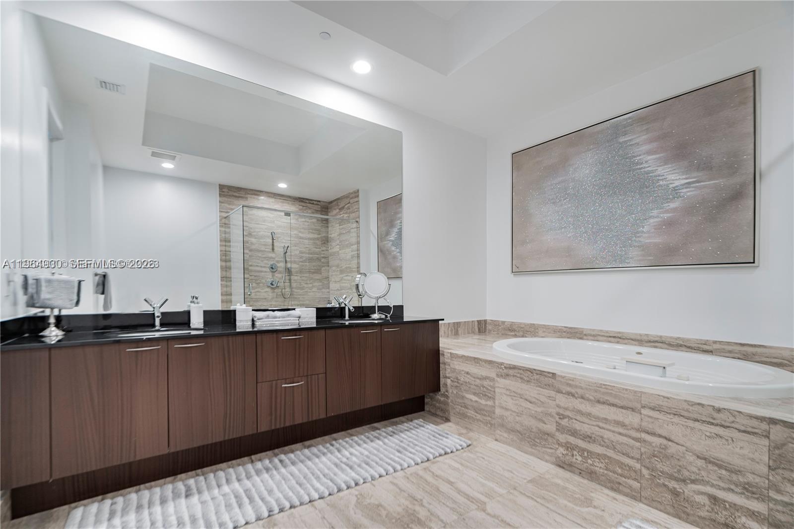 image Trump Tower I11