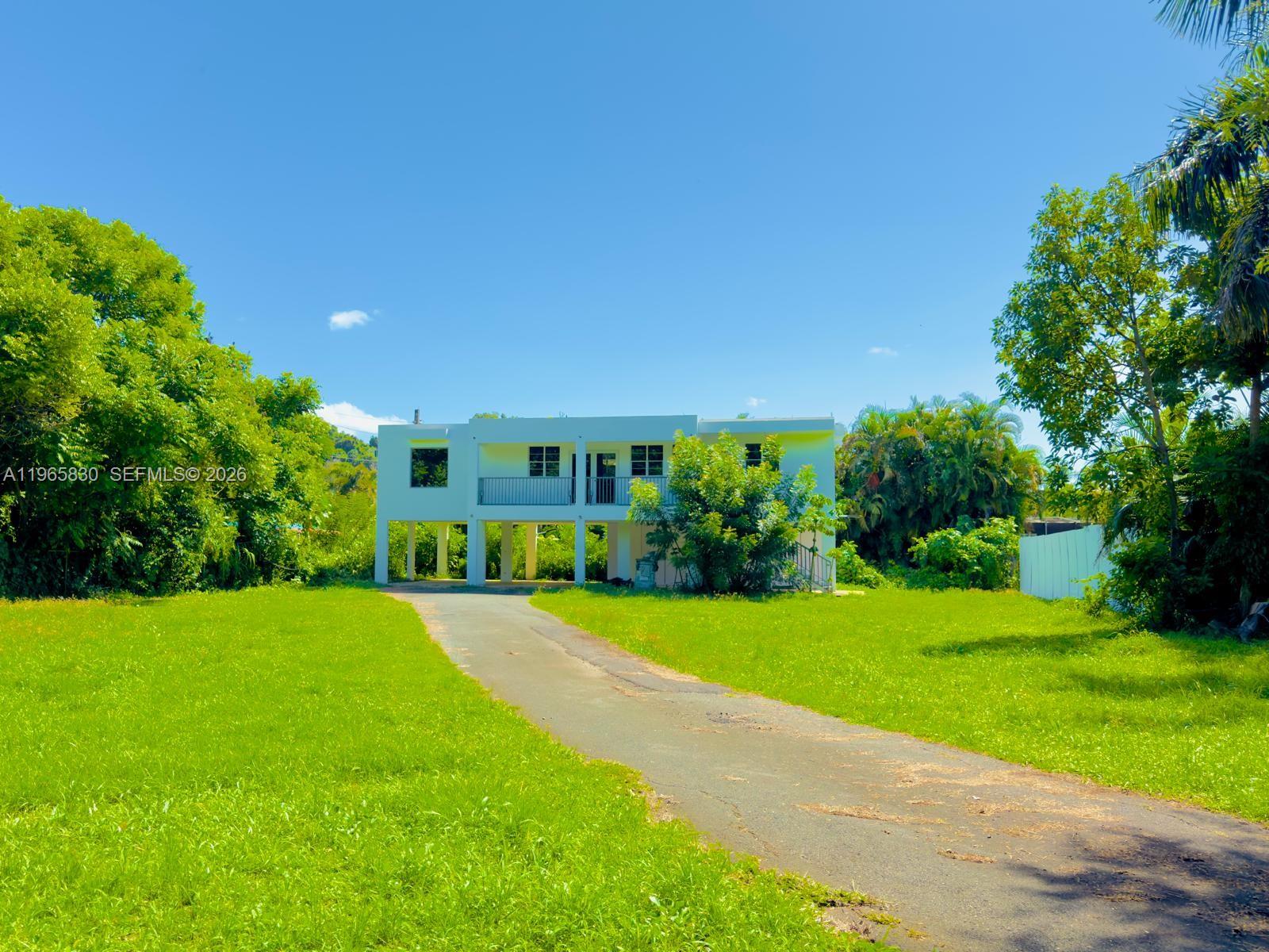 1 Calle Dorado, PR Dorado, Pr Other, PR, 646