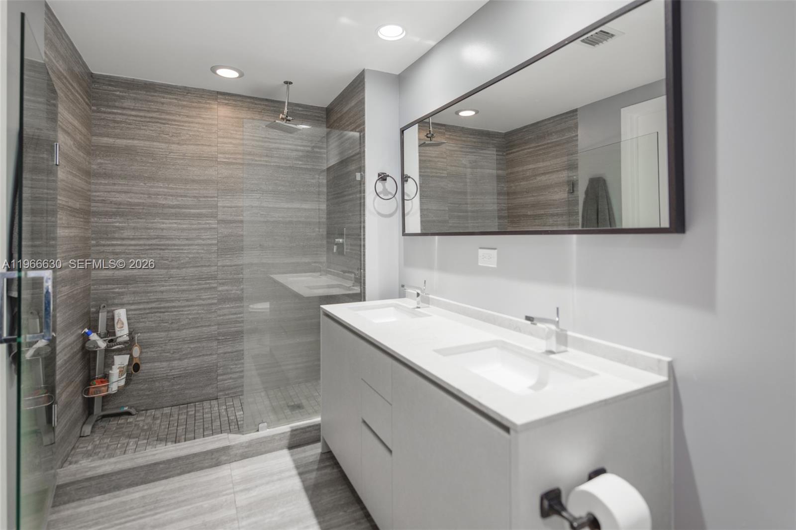 image 1010 Brickell13