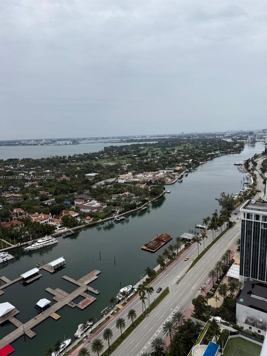 image Green Diamond11