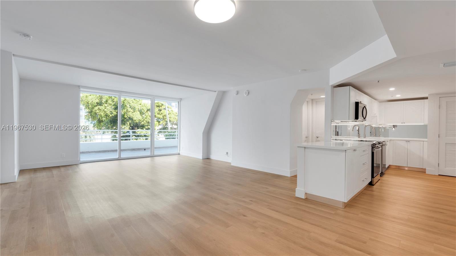 555 NE 34th St #204 Miami, FL 33137