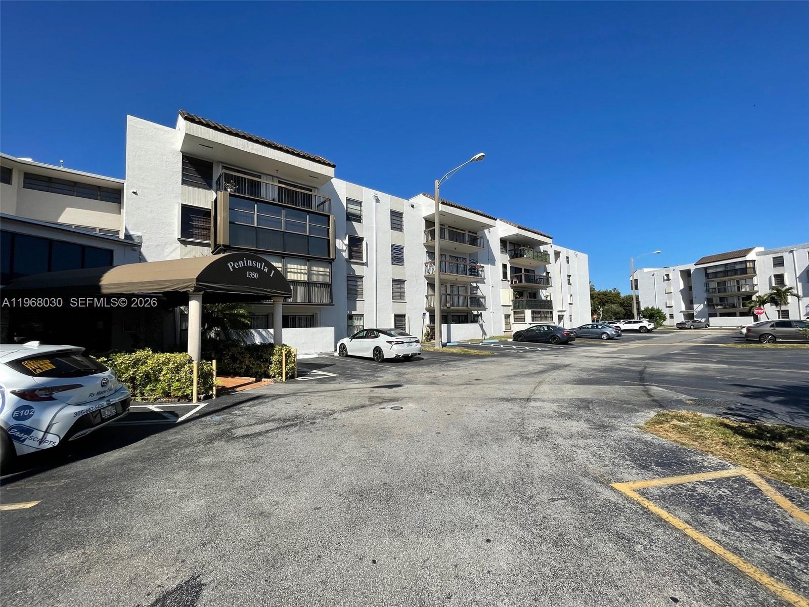 1350 SW 122nd Ave #212 Miami, FL 33184