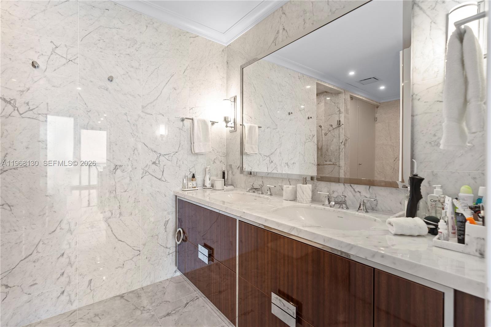 15701 Collins Ave #4003 Sunny Isles Beach, FL 33160