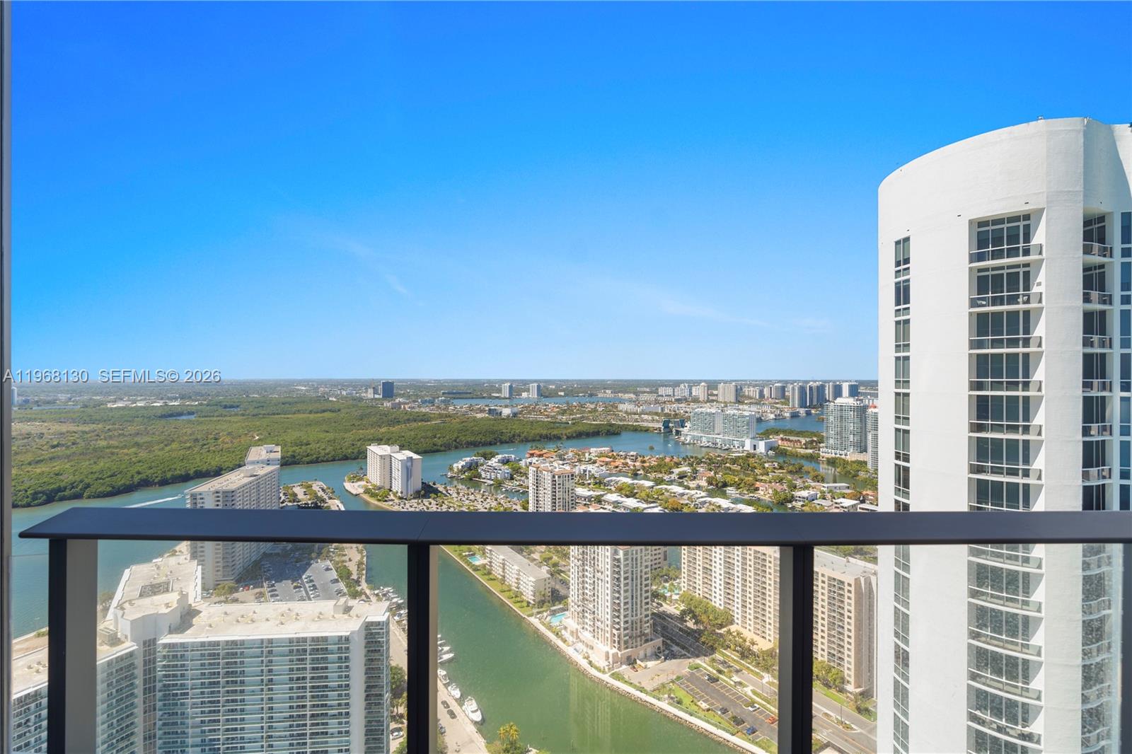 15701 Collins Ave #4003 Sunny Isles Beach, FL 33160