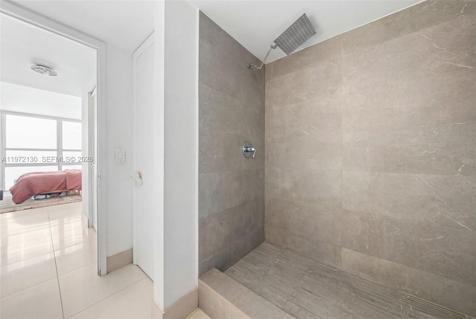 image Charter Club20