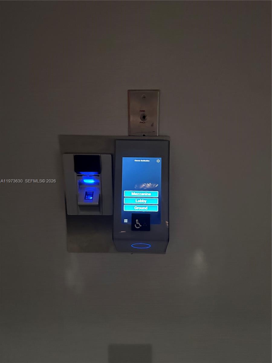 335 S Biscayne Blvd #1002 Miami, FL 33131