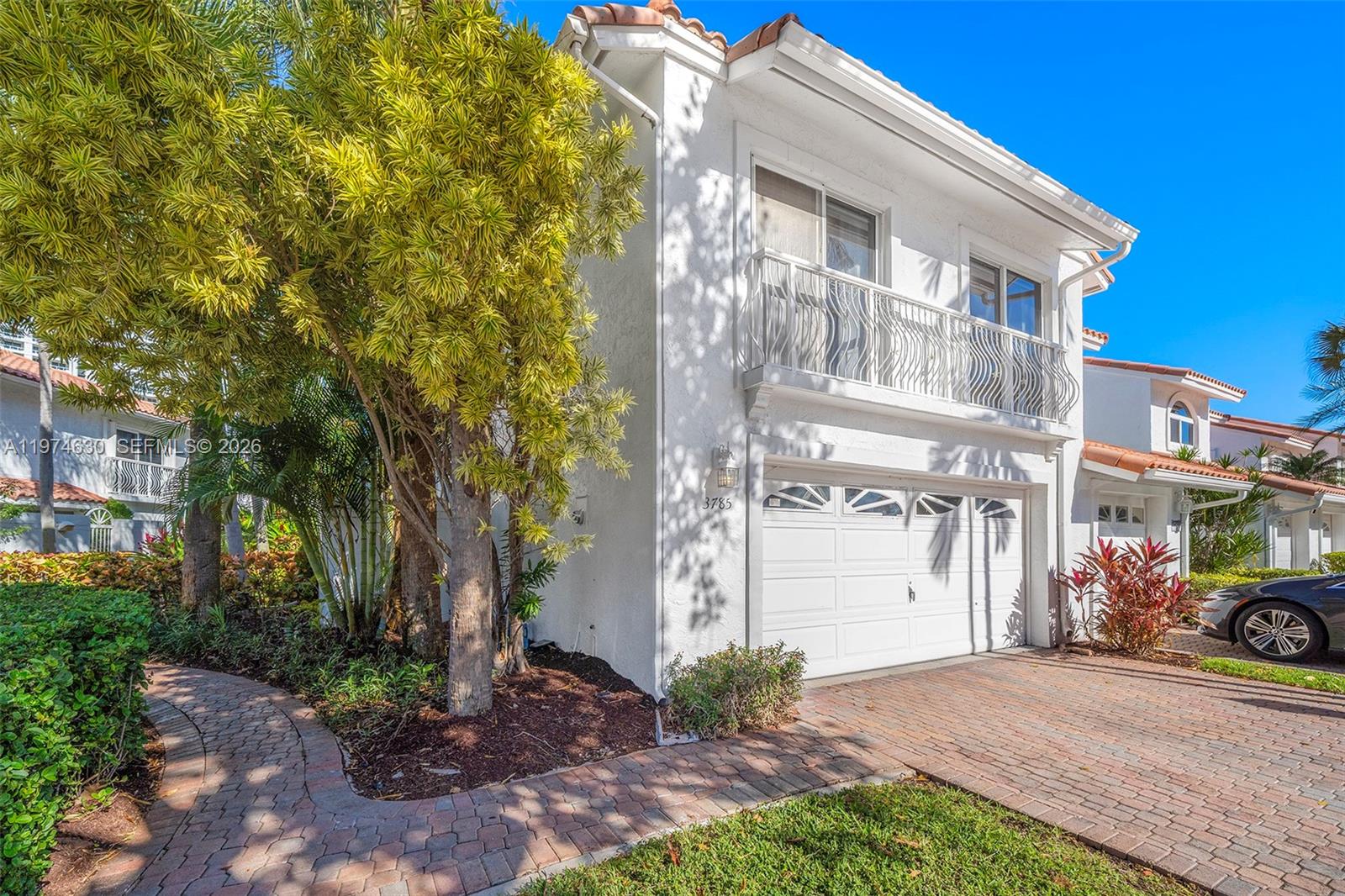 3785 NE 209th Ter Aventura, FL 33180