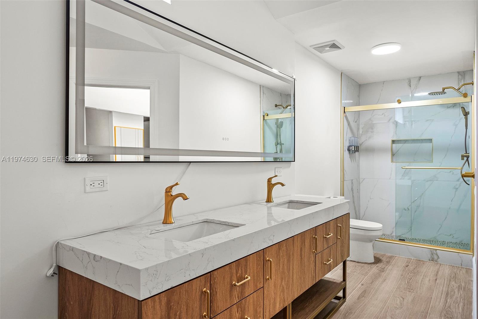 3785 NE 209th Ter Aventura, FL 33180