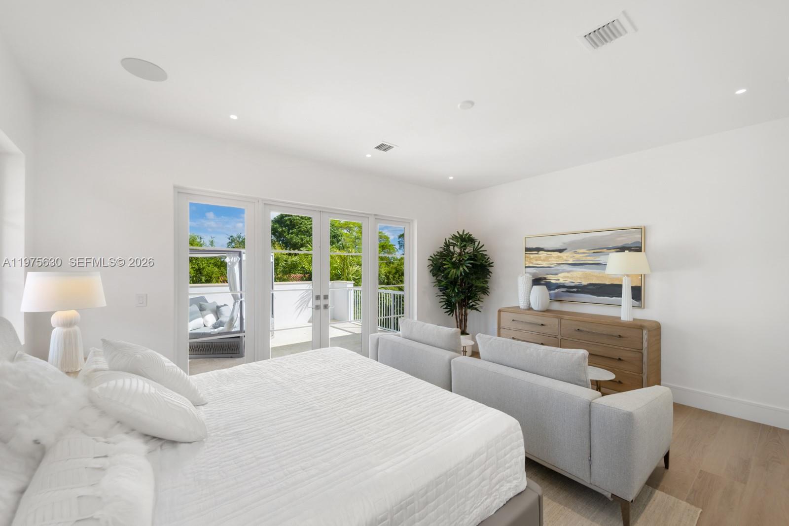 505 Zamora Ave Coral Gables, FL 33134