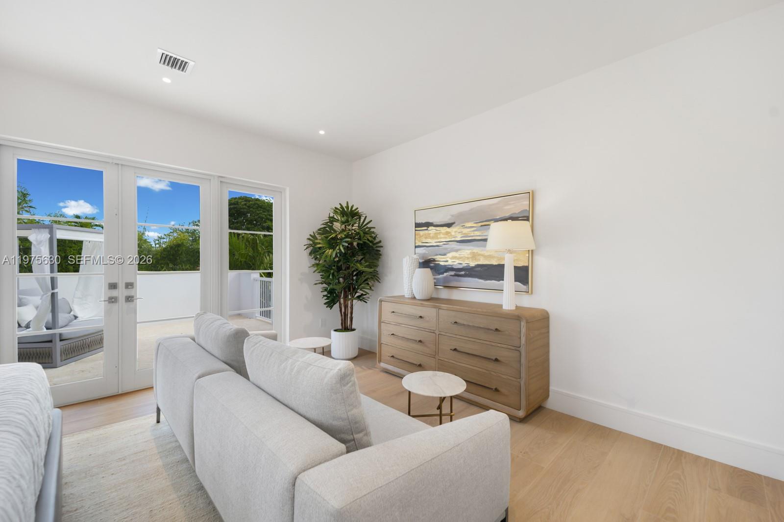 505 Zamora Ave Coral Gables, FL 33134