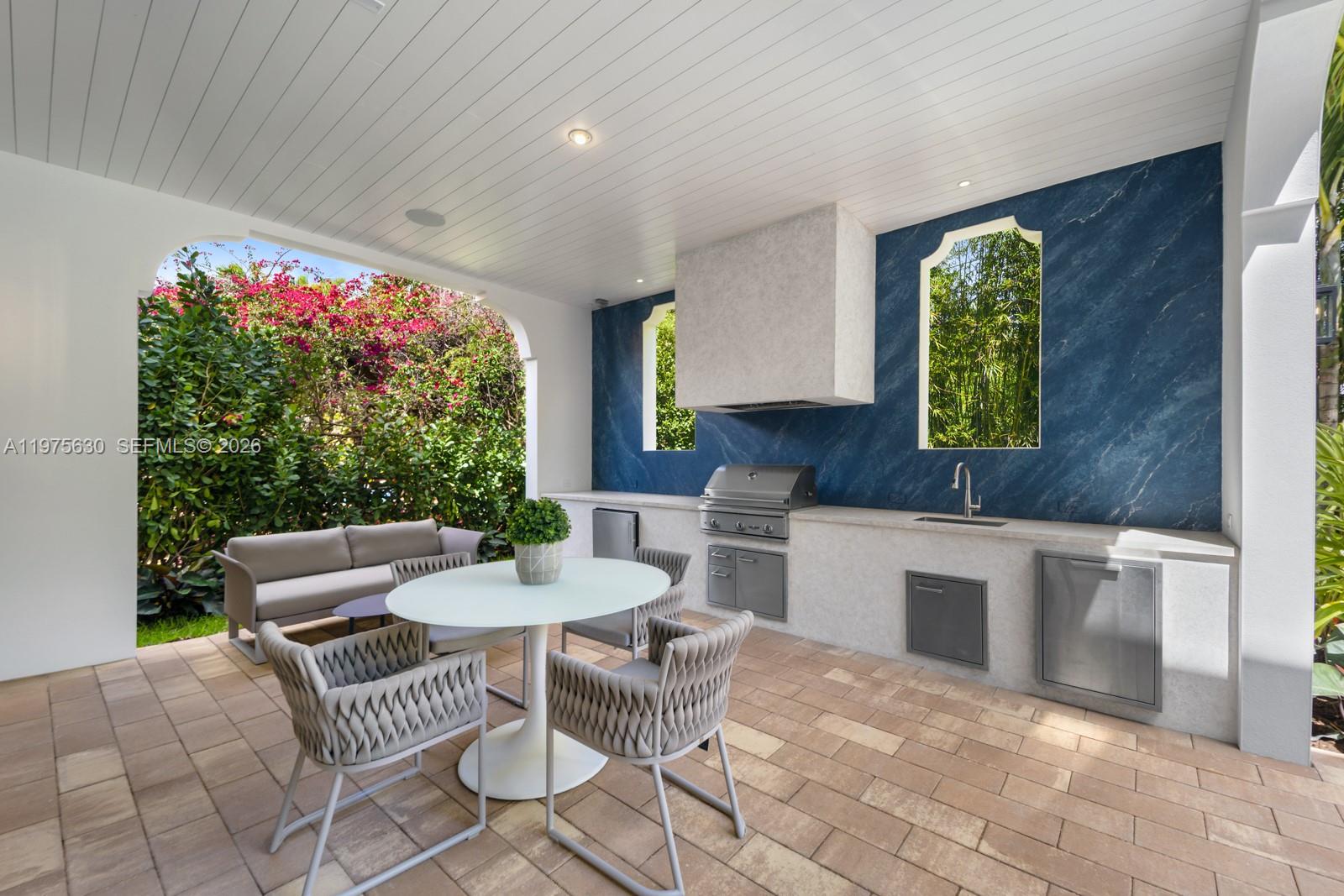 505 Zamora Ave Coral Gables, FL 33134