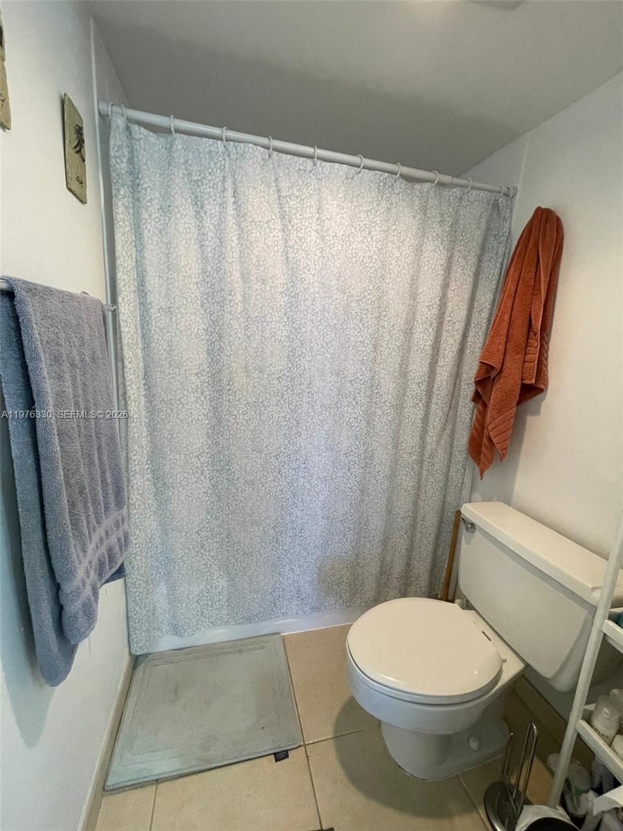 image Brickell Place II12