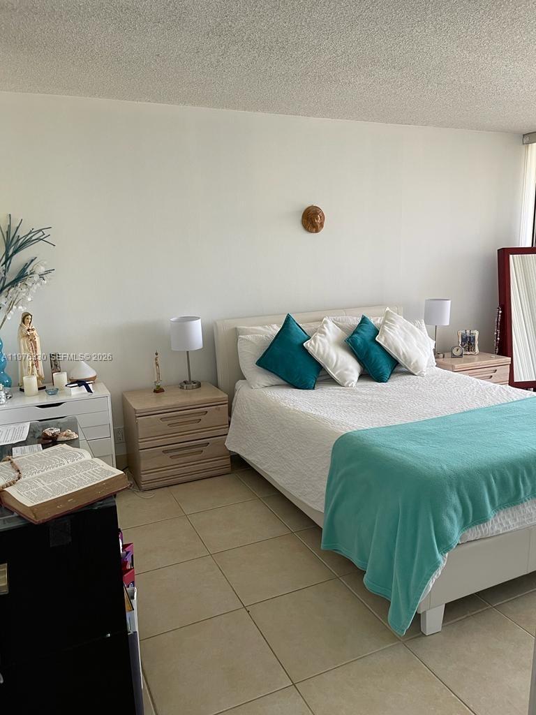 image Brickell Place II15