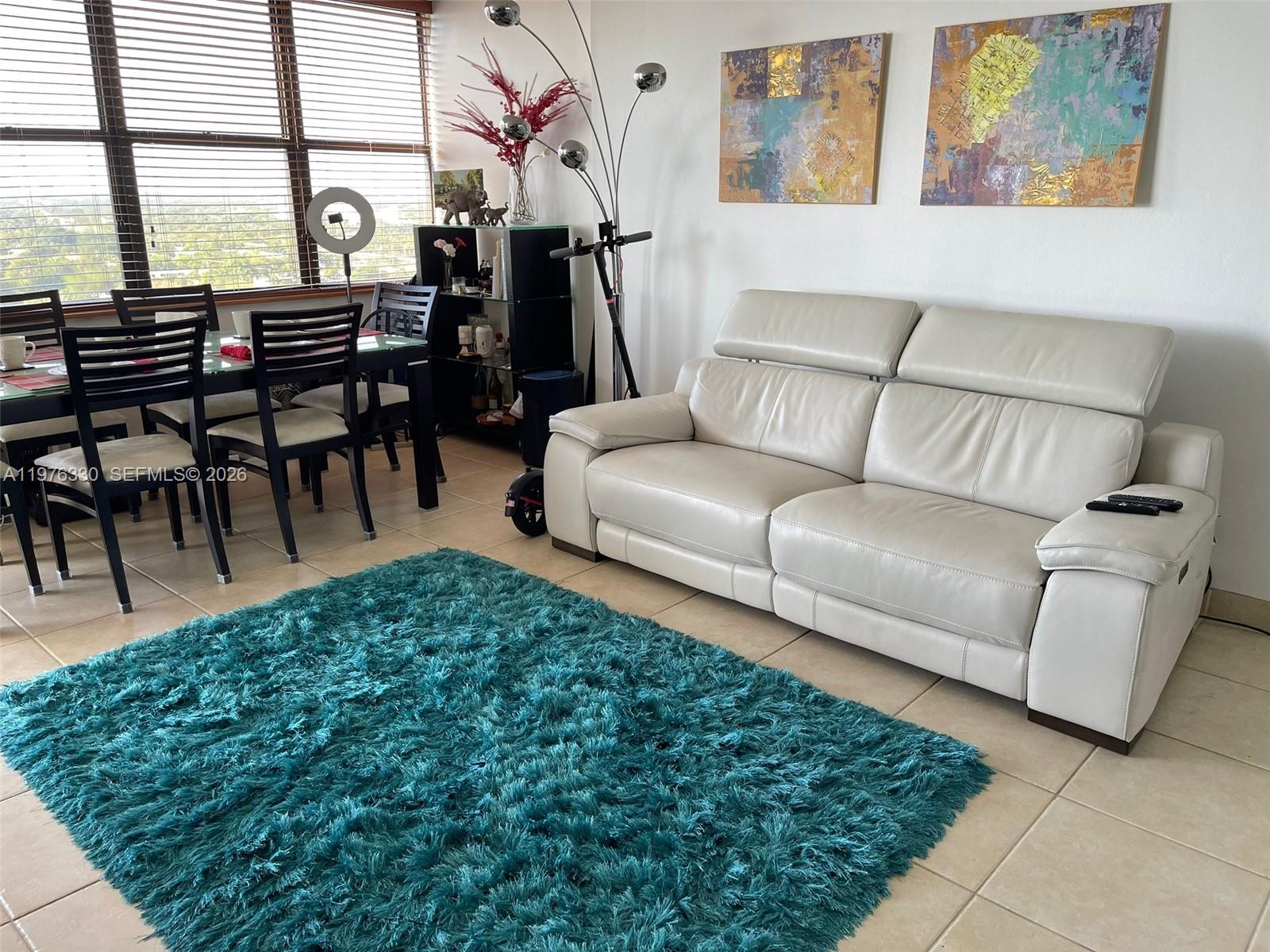 image Brickell Place II18