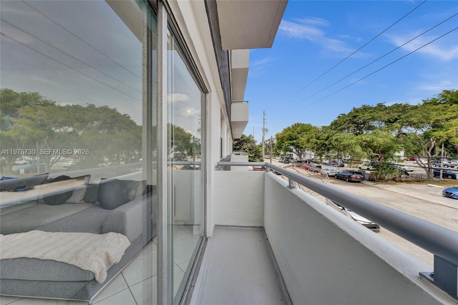 1880 S Treasure Dr #2G North Bay Village, FL 33141