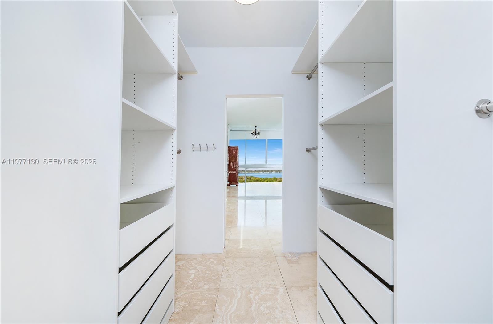 7934 West Dr #1101 North Bay Village, FL 33141