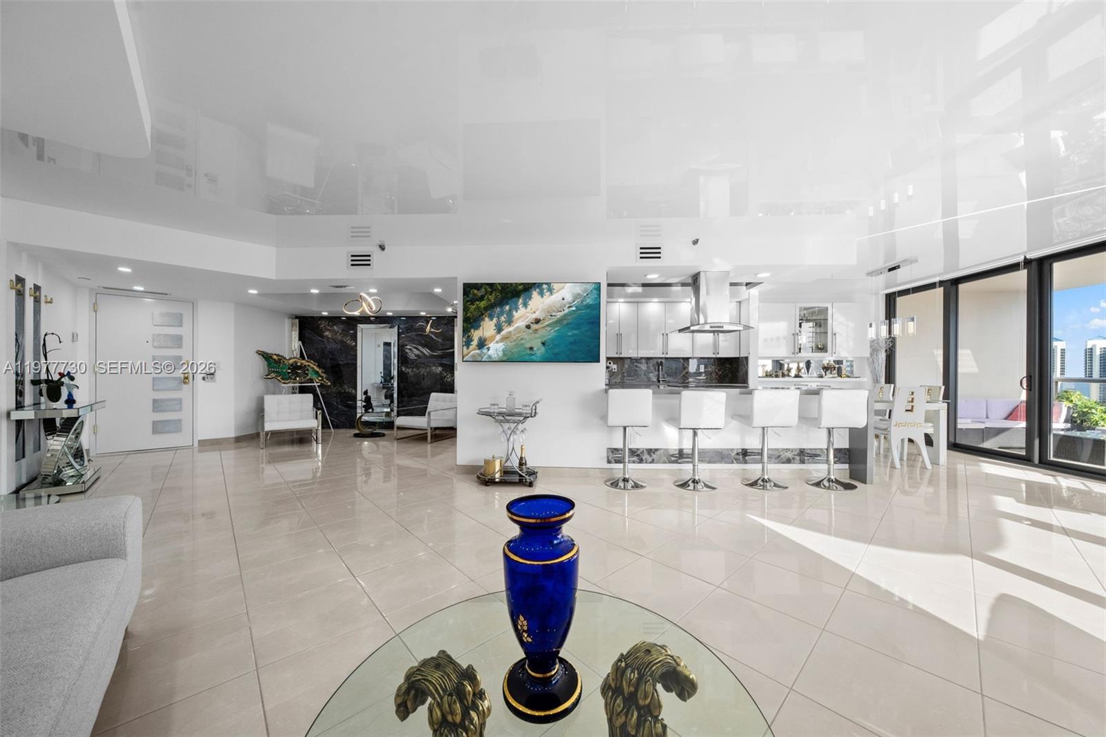 19667 Turnberry Way #20B Aventura, FL 33180