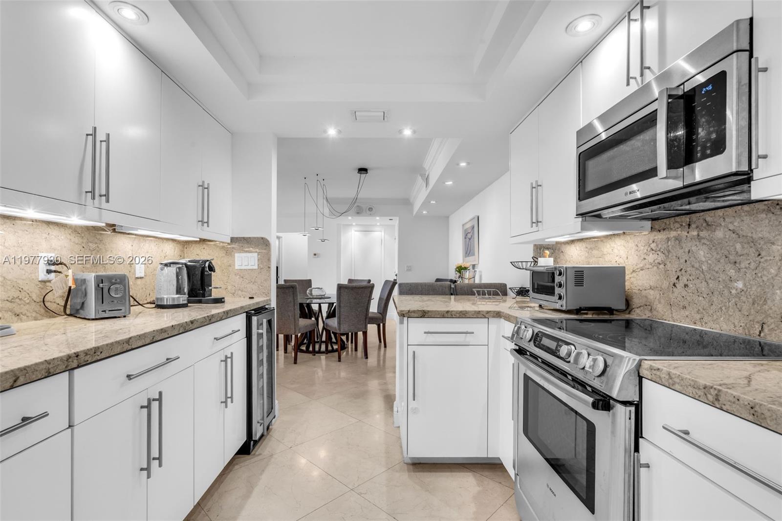 1121 Crandon Blvd #E1203 Key Biscayne, FL 33149