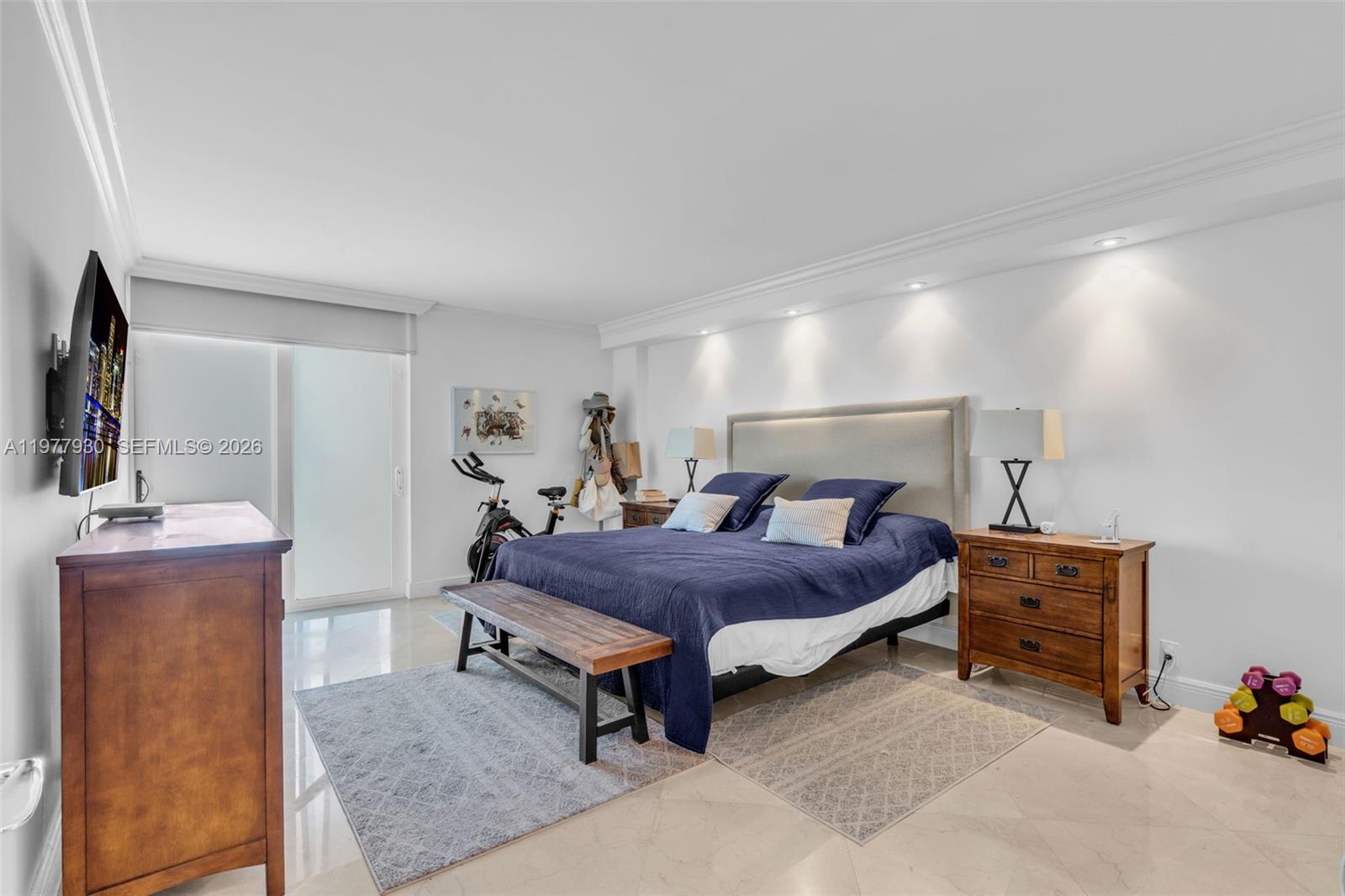 1121 Crandon Blvd #E1203 Key Biscayne, FL 33149