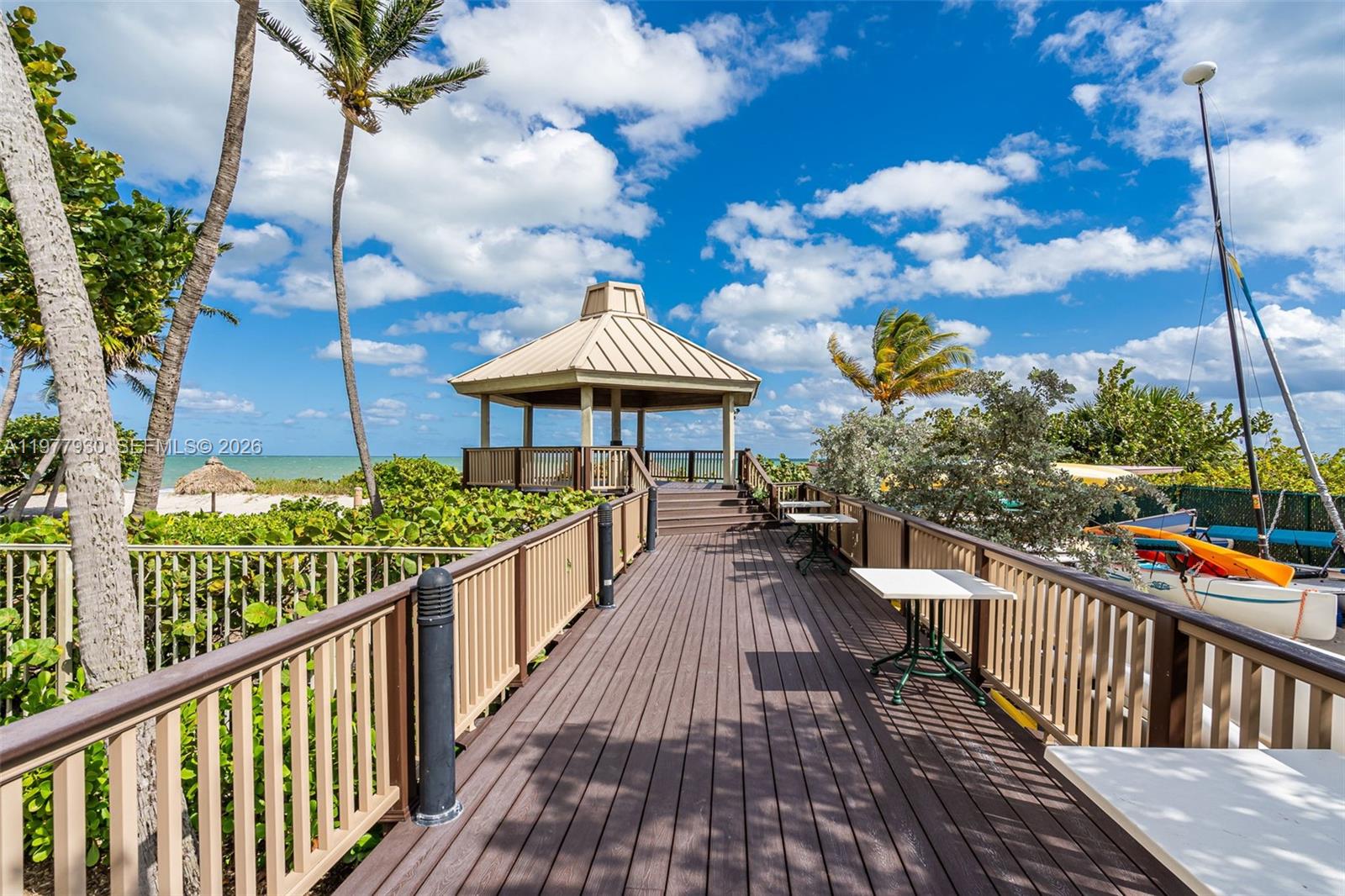 1121 Crandon Blvd #E1203 Key Biscayne, FL 33149