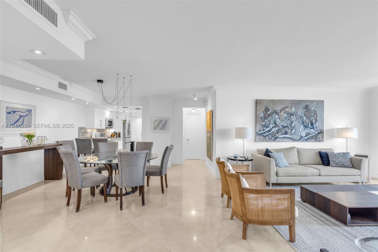 1121 Crandon Blvd #E1203 Key Biscayne, FL 33149