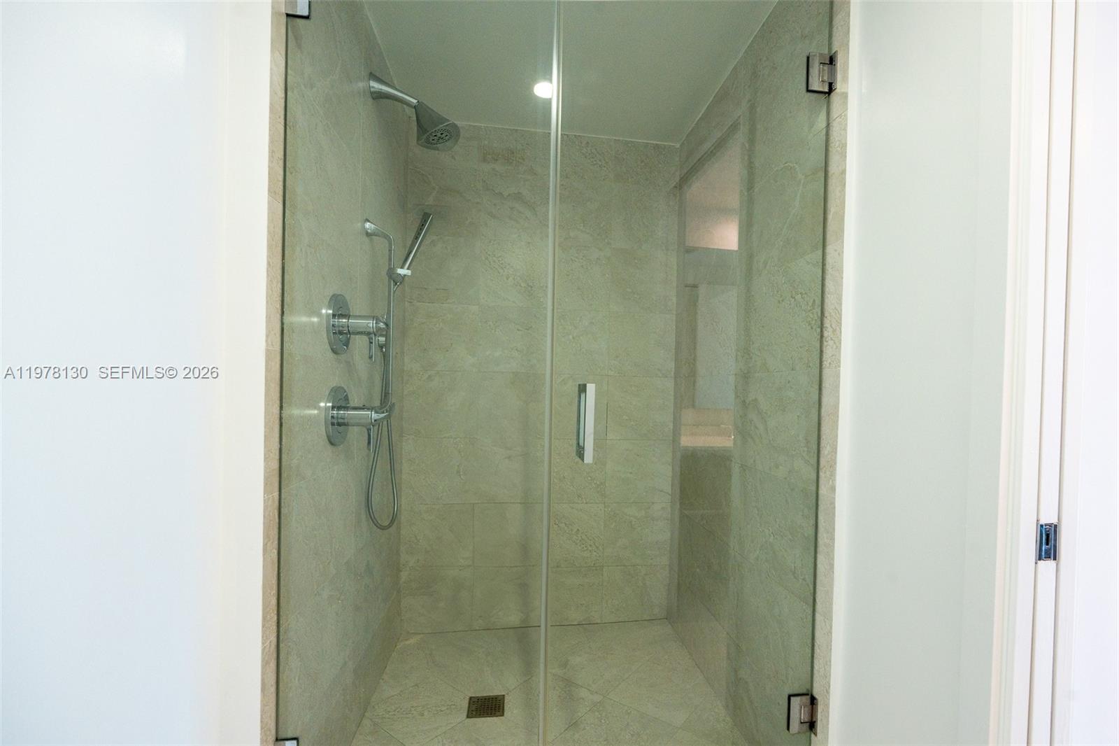 image Aria on the Bay13