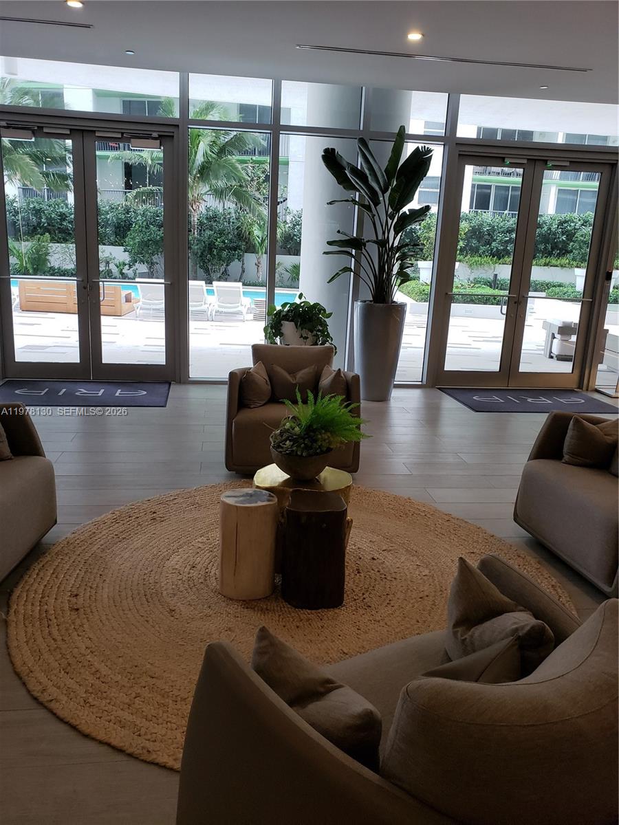 image Aria on the Bay27