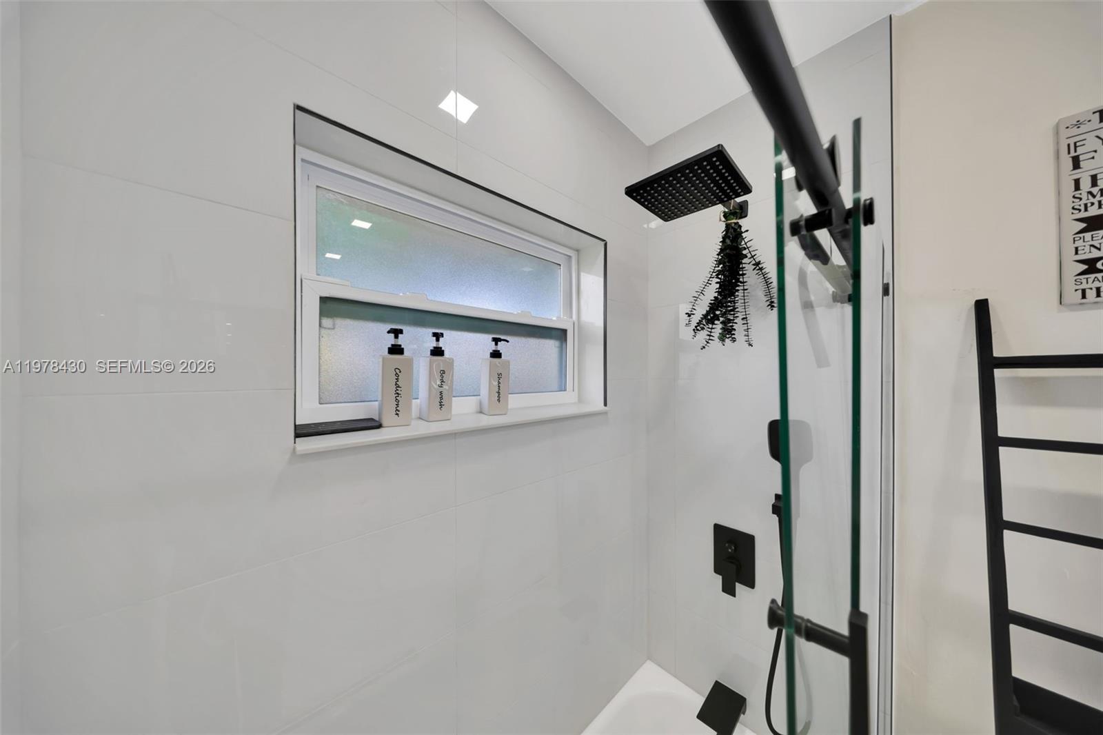 9305 SW 178th Ter Palmetto Bay, FL 33157