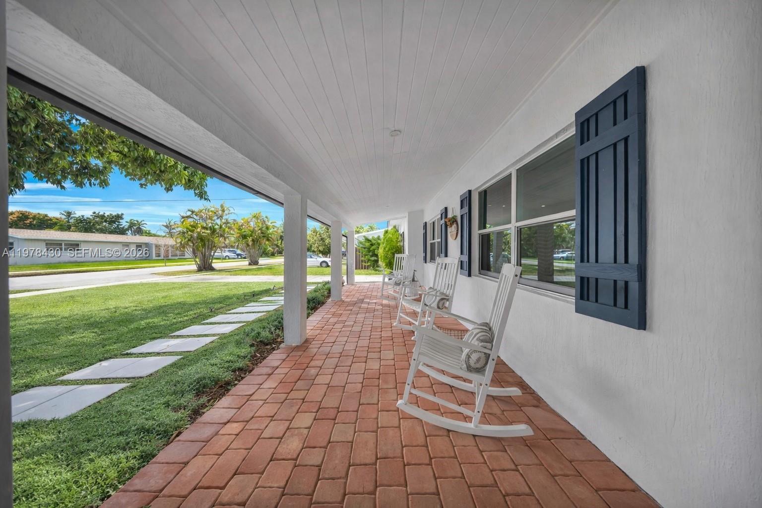 9305 SW 178th Ter Palmetto Bay, FL 33157