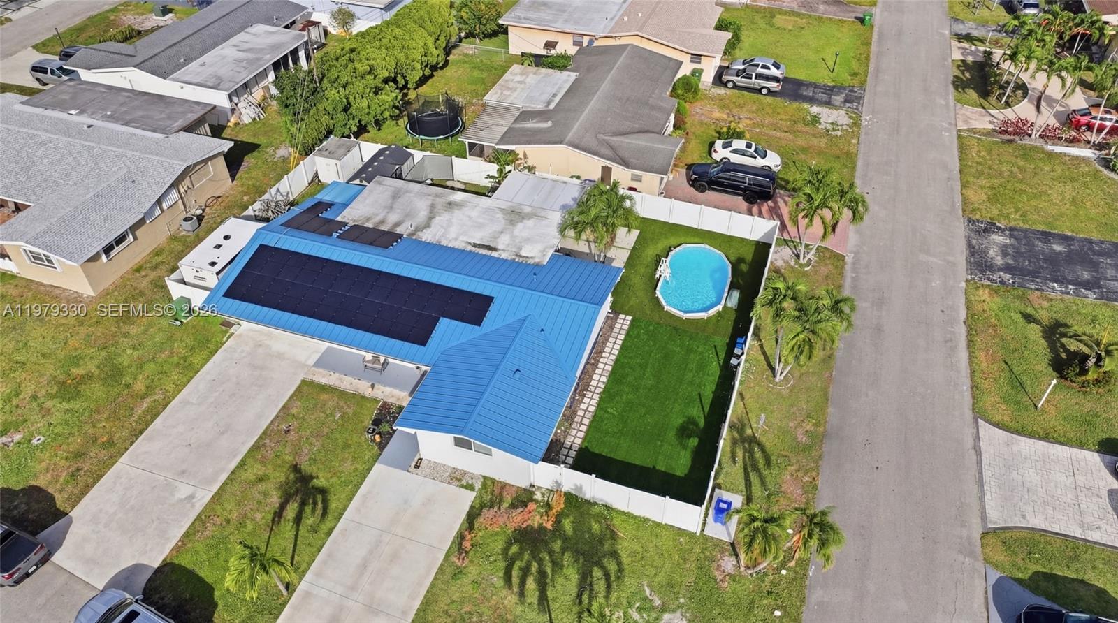 1101 NW 86th Ter Pembroke Pines, FL 33024