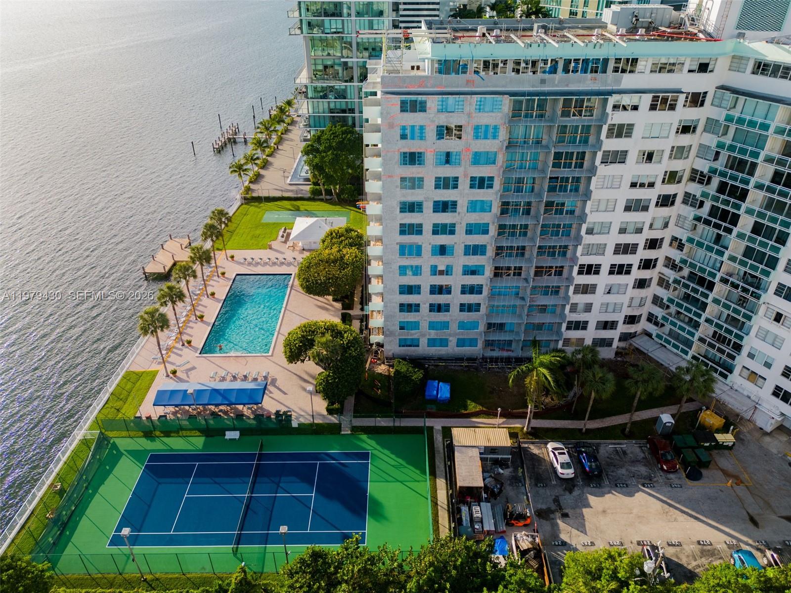 3301 NE 5th Ave #1008