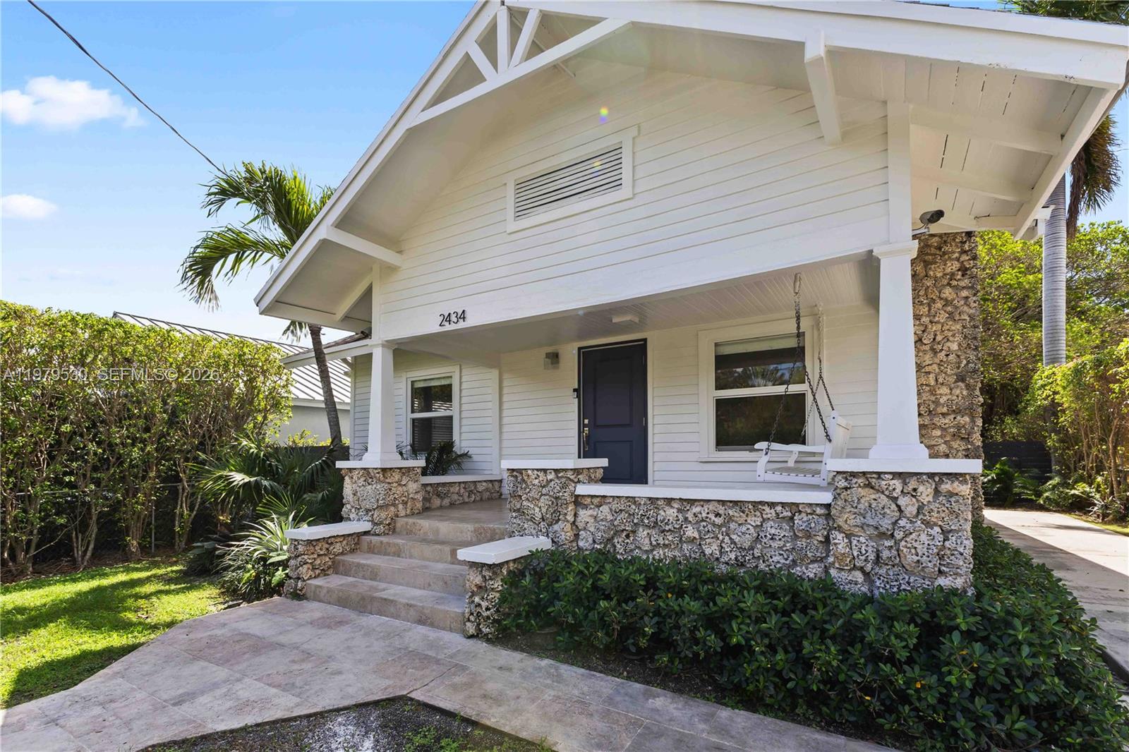 2434 SW 15th St Miami, FL 33145