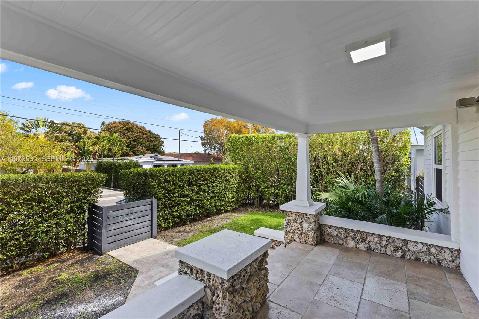 2434 SW 15th St Miami, FL 33145