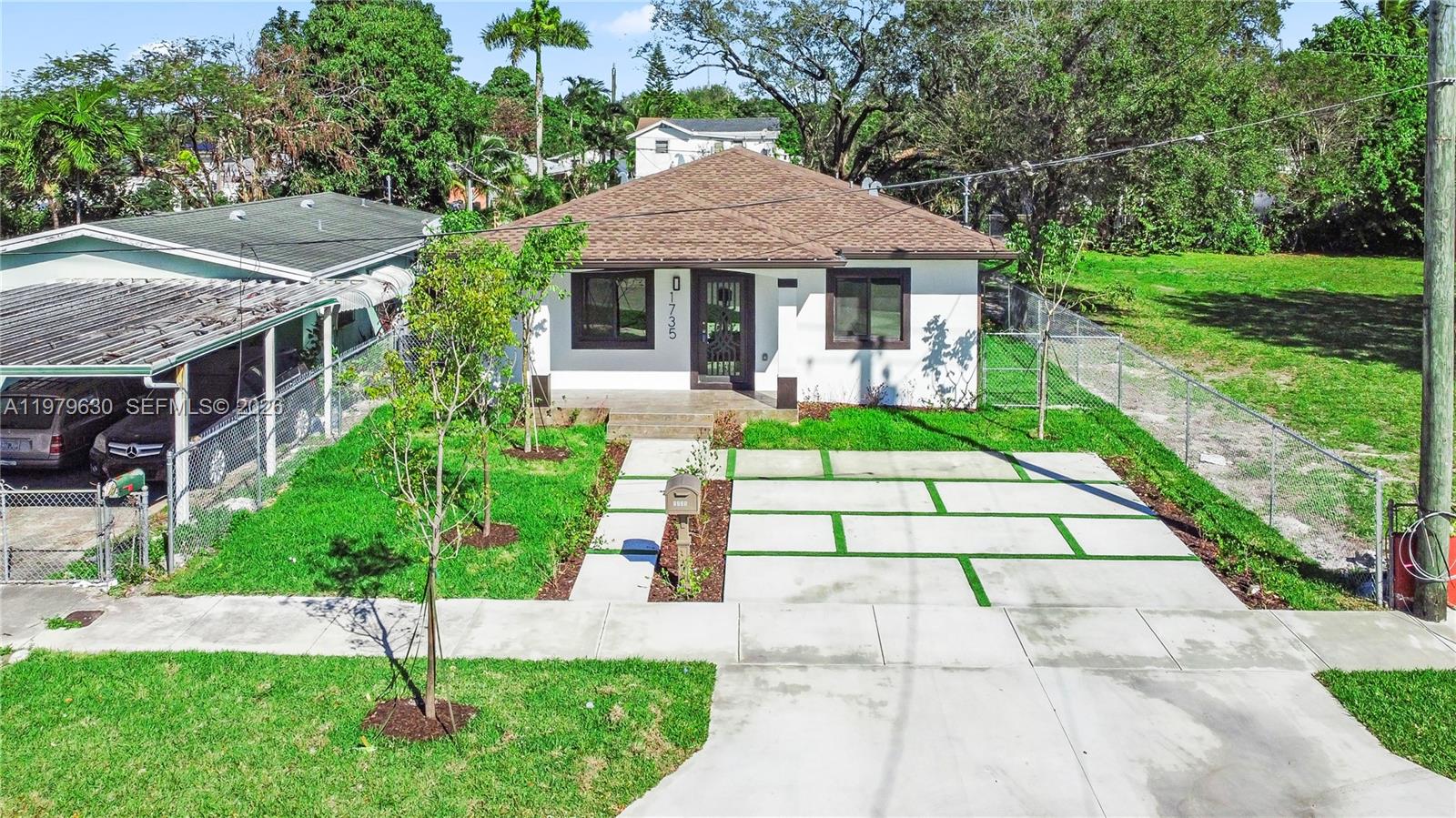 1735 NW 84th St Miami, FL 33147